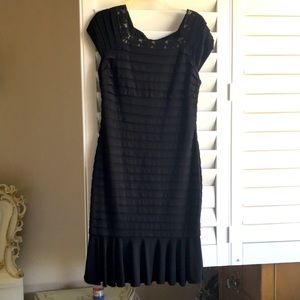 Adrianna Papell black dress size 14